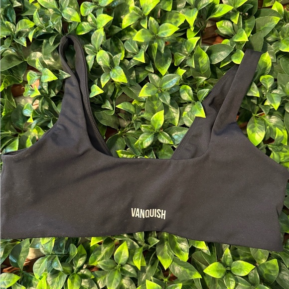 Vanquish Brand New Sports Women's Black Bra - Picture 3 of 4
